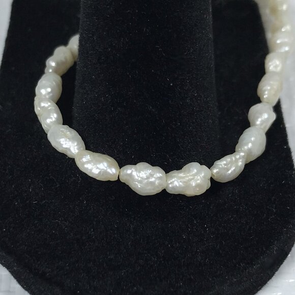 Vintage Freshwater Rice Seed Pearl Choker Necklace - Picture 2 of 9